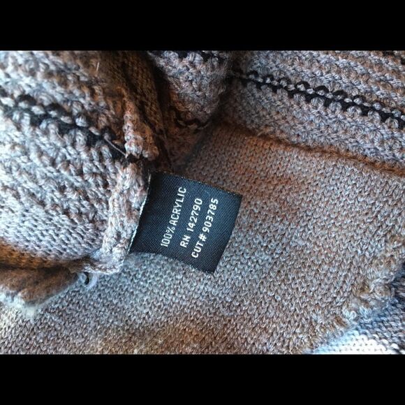 BCBG SLEEVELESS Cardigan Vest with Folding Lapel! - Picture 14 of 16